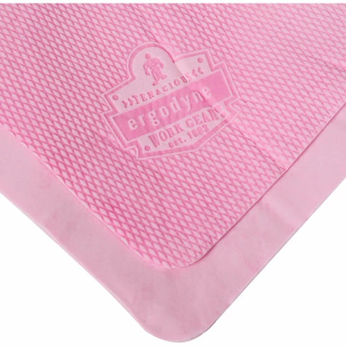 Ergodyne® Chill-Its® 6602 Evaporative Cooling Towel, Pink - Image 5